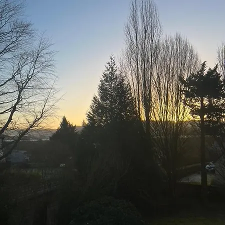 ‘l’ éditeur’ - Maison De Maître Honfleuraise. La Rivière-Saint-Sauveur