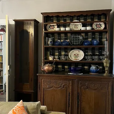 فيلة 'l' Editeur' - Maison De Maitre Honfleuraise. *