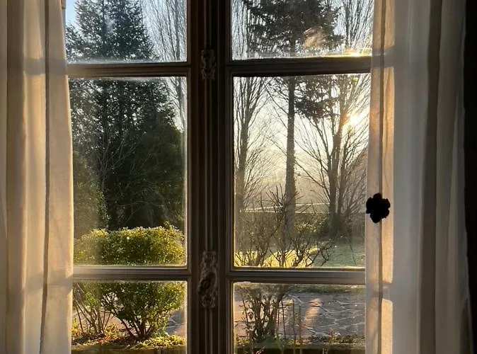 Villa ‘l’ éditeur’ - Maison De Maître Honfleuraise. *