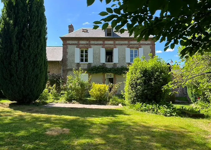‘l’ éditeur’ - Maison De Maître Honfleuraise. La Rivière-Saint-Sauveur