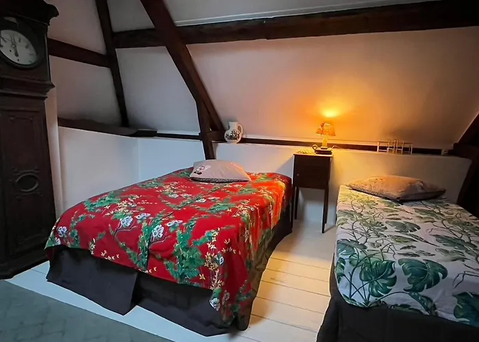 ‘l’ éditeur’ - Maison De Maître Honfleuraise.