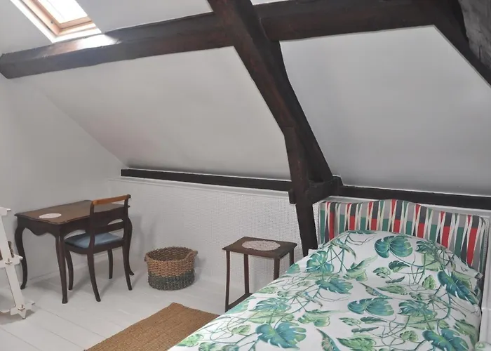 Villa ‘l’ éditeur’ - Maison De Maître Honfleuraise. *