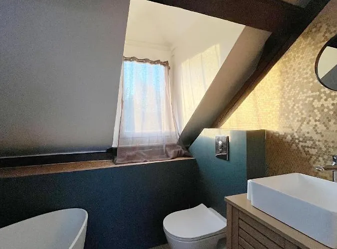 ‘l’ éditeur’ - Maison De Maître Honfleuraise. Villa *